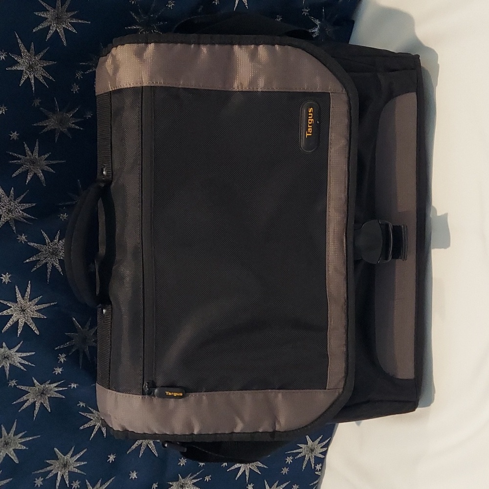 Targus Laptop Bag